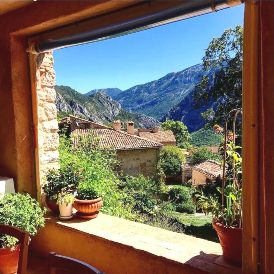 Un Cadre Magnifique, Au Coeur Du Verdon Castellane Bagian luar foto